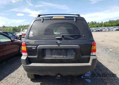 2003 Ford Escape Xlt из США, поврежденный, VIN 1FMYU93133KB35168